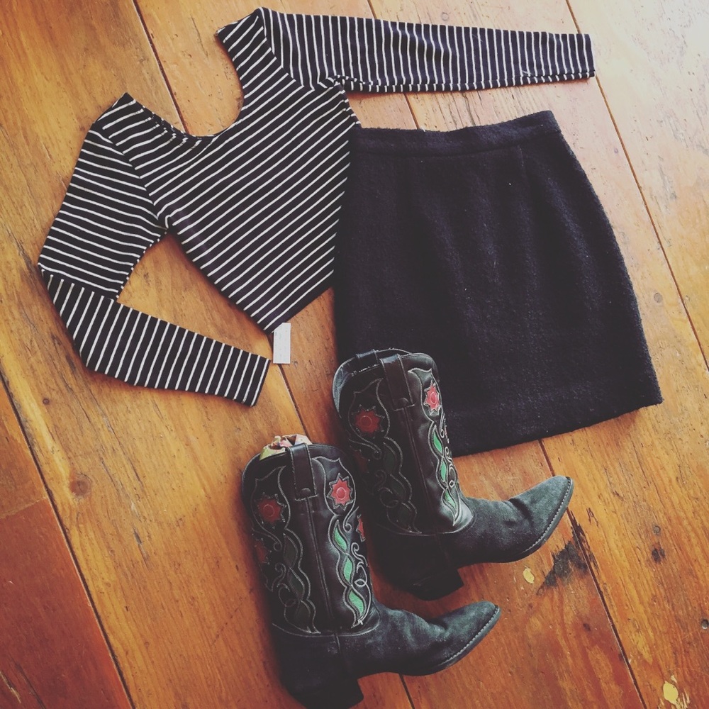• American Apparel • NWOT Striped Crop Top - Picture 2 of 3